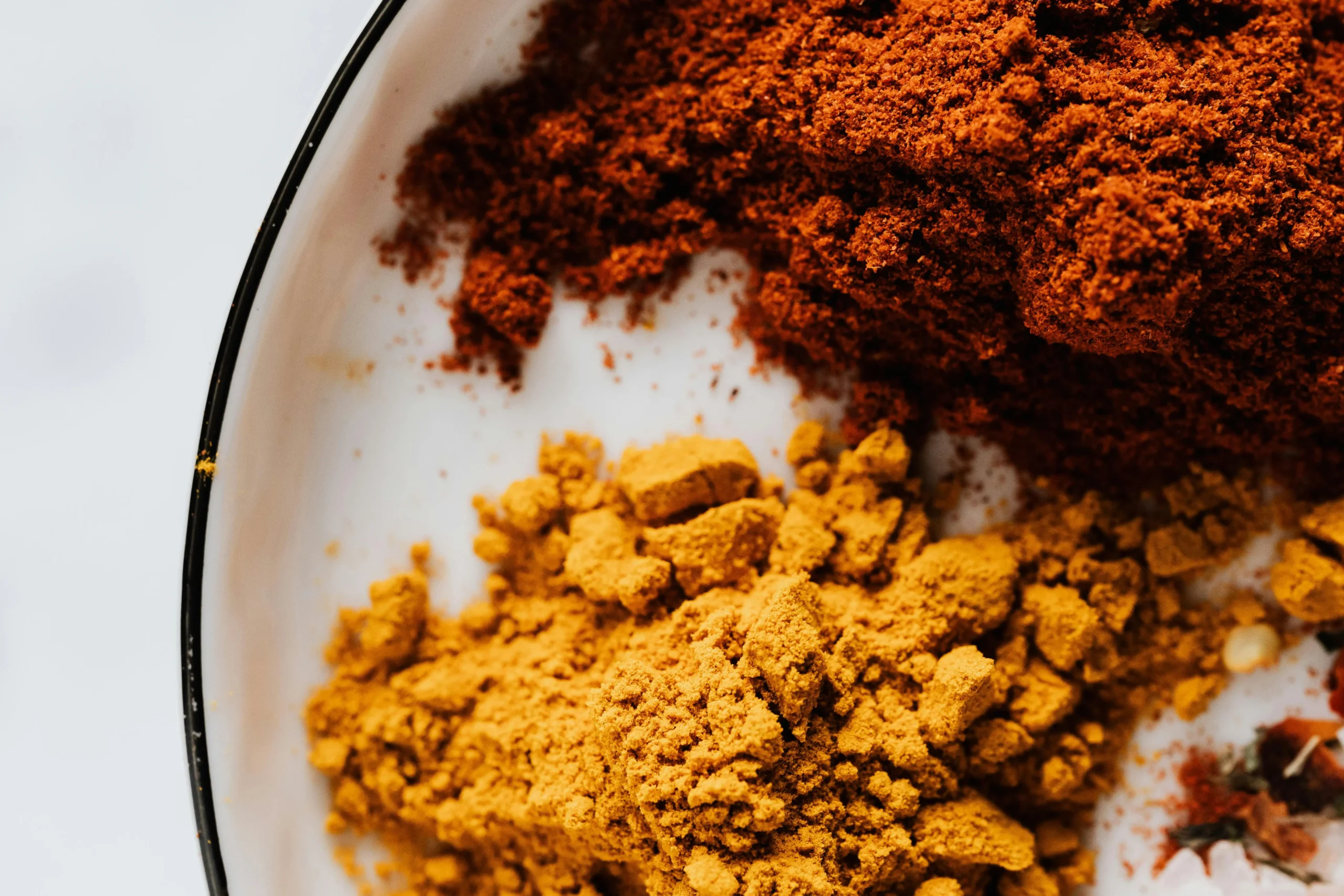 Powdered turmeric, a supplement ingredient at high risk of pesticide contamination